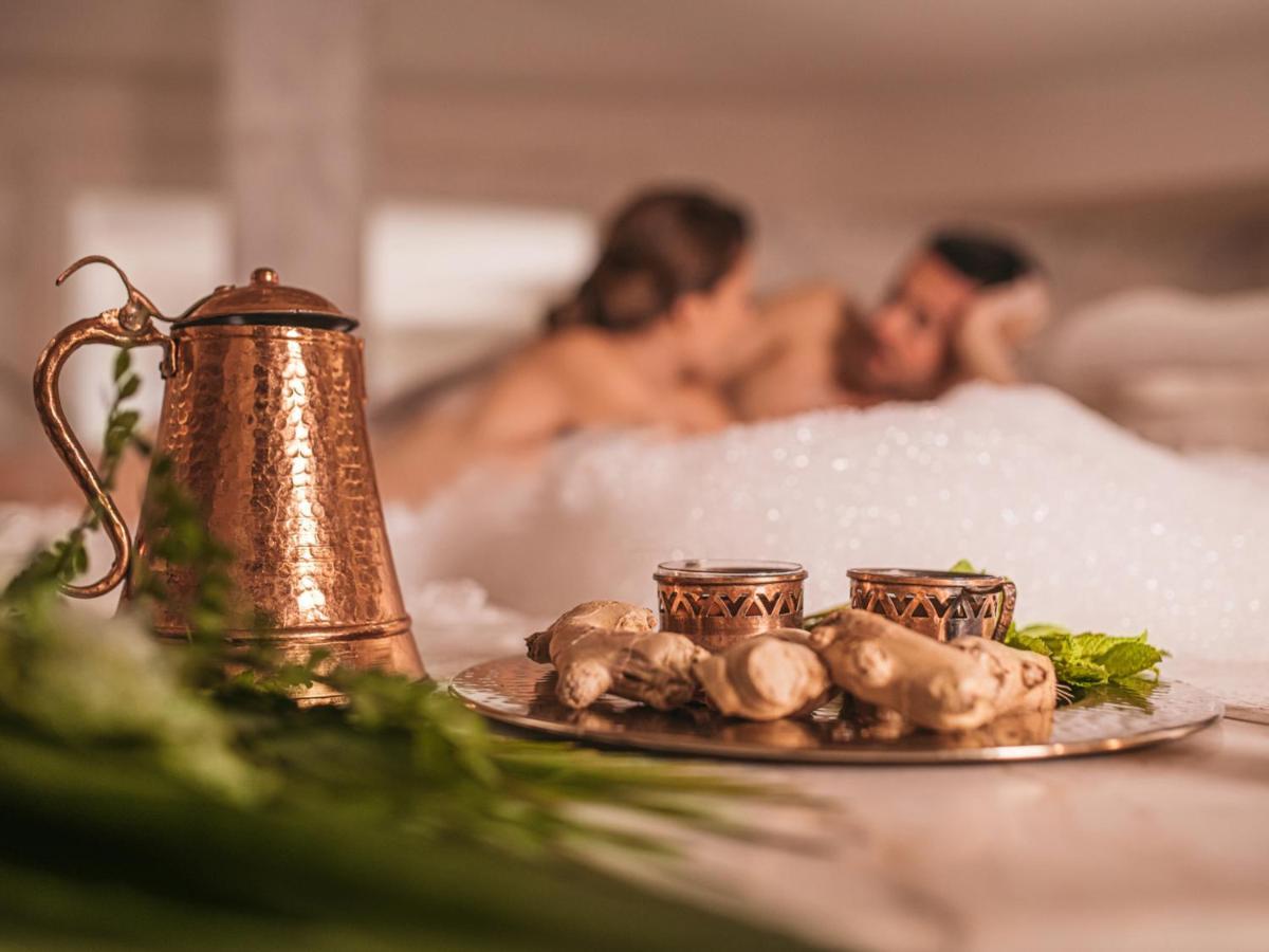 Spirit Hotel Thermal Spa Sárvár Extérieur photo A spa in Germany